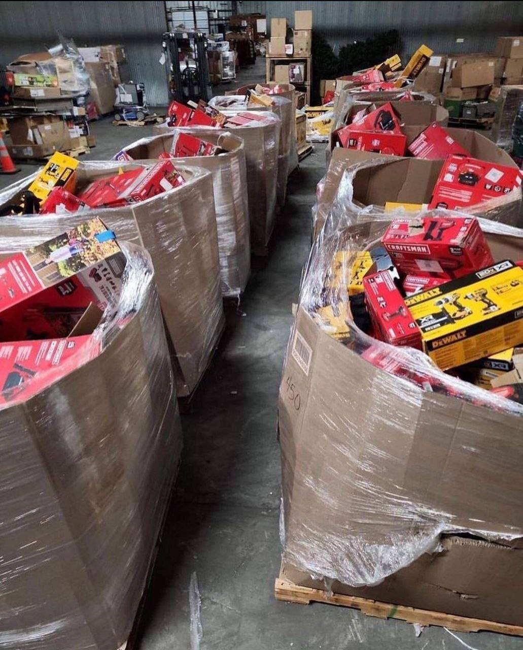 Palette d’outils mixtes (DeWalt et Milwaukee) - Image 5